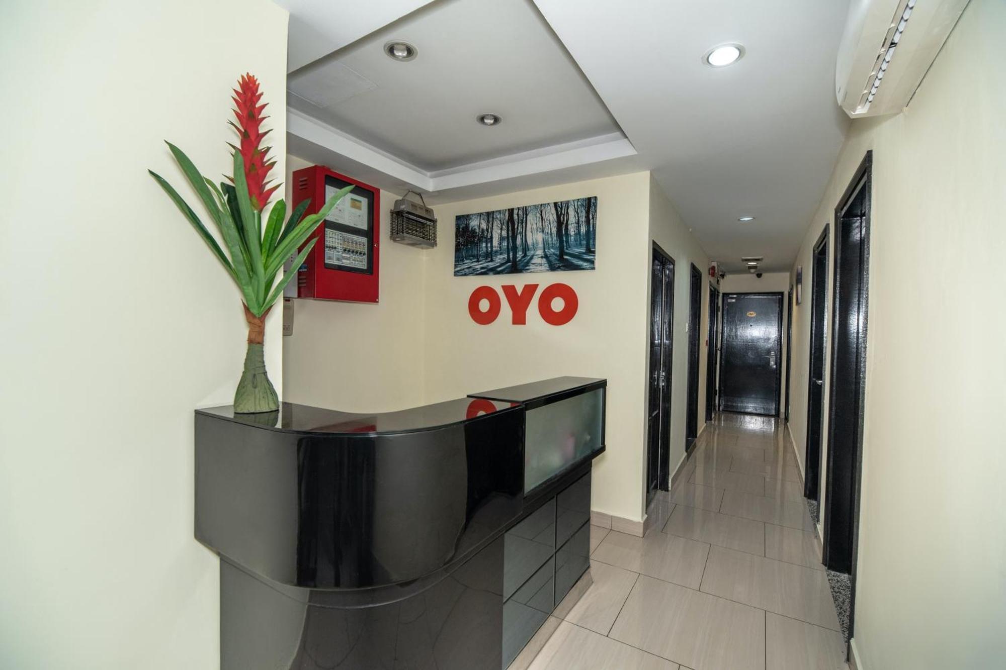 Super Oyo 89965 Stay Inn II Кота-Кінабалу Екстер'єр фото